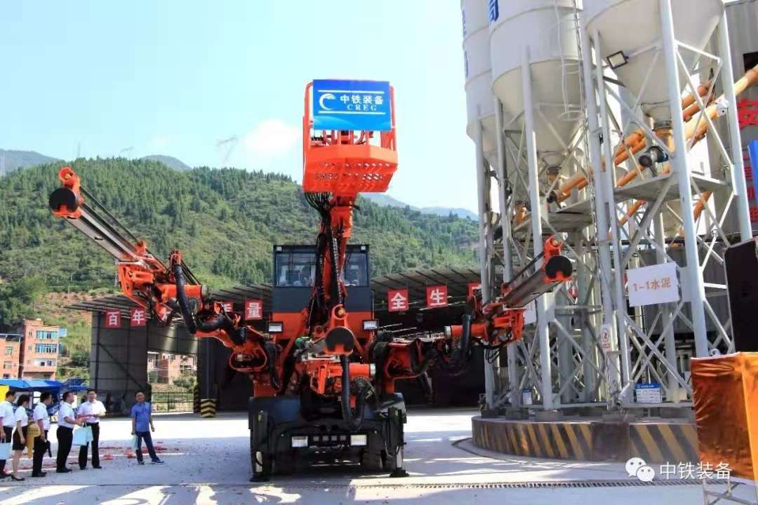 1542348915427502.jpg 797193882772625849.jpg